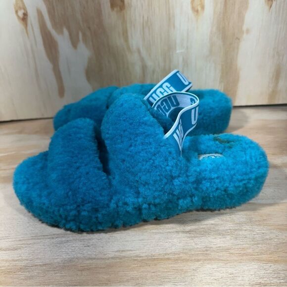 UGG Fluffy Teal Slippers Women’s Size 7 - Picture 1 of 7